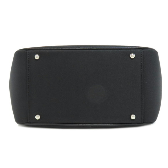 BURBERRY Nova Check Tote Bag in Nylon Material - Picture 4 of 11